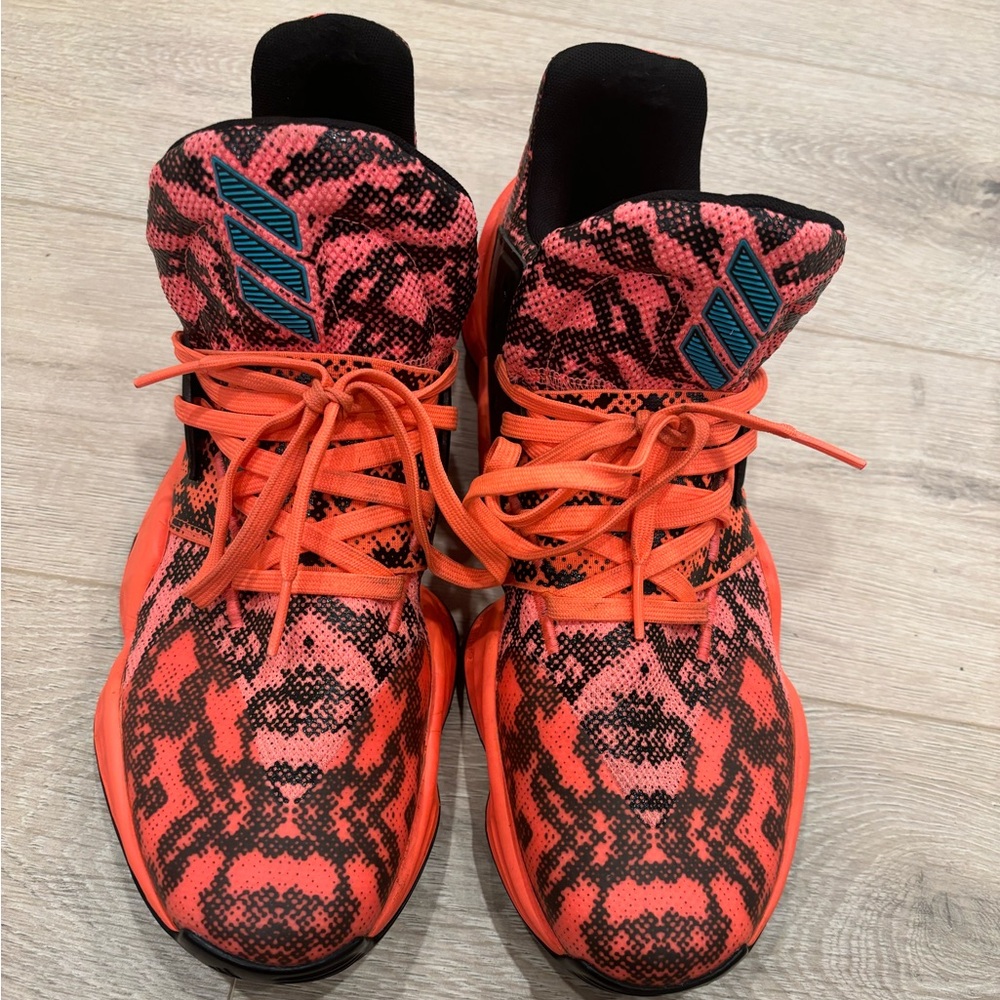 James Harden Adidas orange and black basketball shoes Used - -No Insoles
